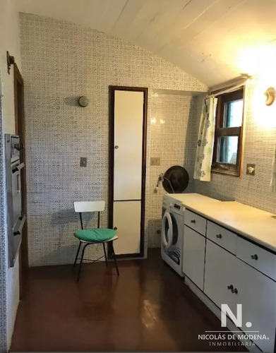 Venta De Casa 5 Dormitorios En El Golf
