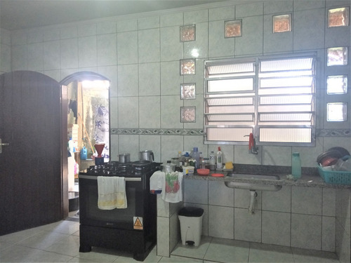 Imagem 14 de 19 de Casa Com Horta Na Praia De Itanhaém