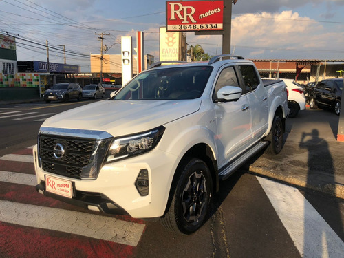 Nissan Frontier 2.3 Platinum Cab. Dupla 4X4 Aut. 4P