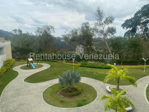 Estupendo Apartamento En Alquiler Con Inmejorable Ubicación La Lagunita Country Club
