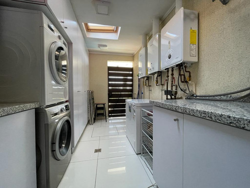 Casa Condominio San Carlos De Apoquindo - Vende Propietario