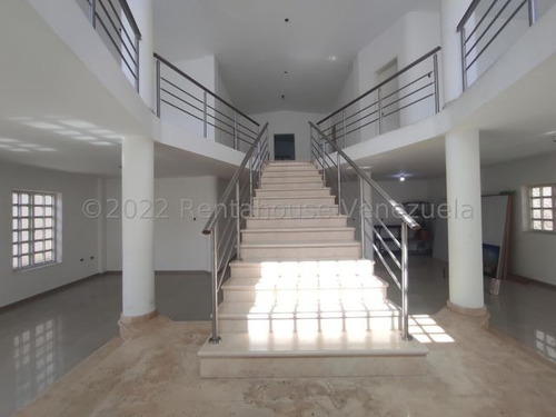 Imagen 2 de 20 de Amplia Casa Para Remodelar Urb. La Floresta La Victoria 23-14852 Ejc 04243439046