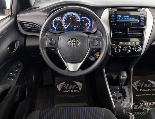 Imagem 4 de 15 de Toyota Yaris 1.3 Xl Aut