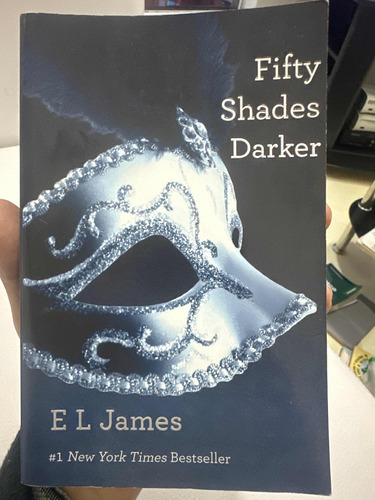 Fifty Shades Darker - E.l. James Sombras De Grey 2 En Inglés