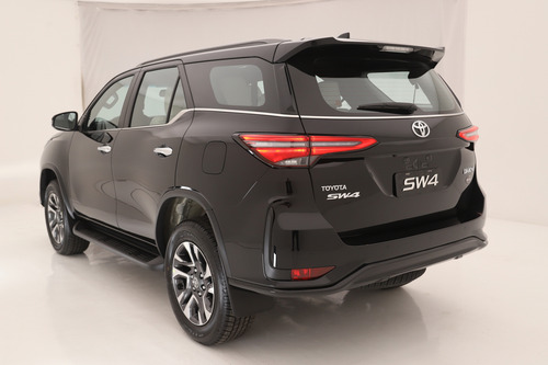 Toyota Hilux SW4 2.8 Tdi Diamante Ii 4x4 7as 6at