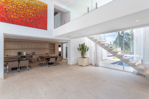 Casa À Venda Tamboré 01 - Moderna - Cnc1501