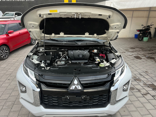 Mitsubishi L200 2.5 Di-D Cabina Doble 4X4 At