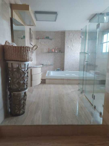 Imagen 16 de 28 de Edificio De Lujo En Venta, Las Delicias