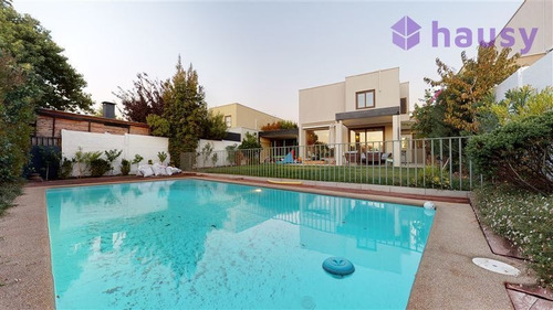 Casa En Venta De 3 Dorm. En Colina