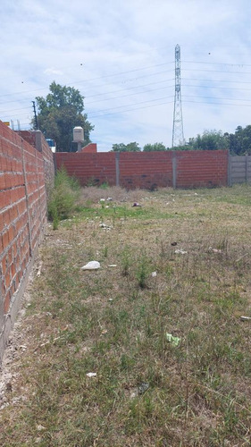 Venta / 2 Lotes En Trujui / Moreno