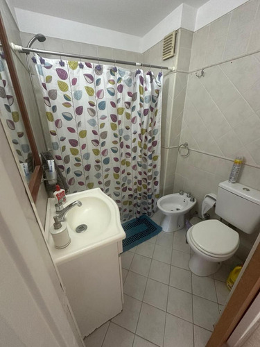 Departamento En Alquiler De 2 Amb. En Flores