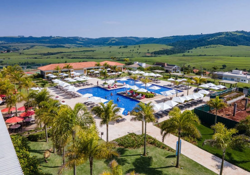 Terreno - Condomínio Luxuoso Ninho Verde I I Eco Residence-dois Clubes Com Piscinas,segurança 24 Hrs,playground,trilhas Ecológicas,ônibus Local.fotos Reais Do Terreno-quitado/iptu E Condomínio Em Dia