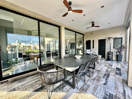 Casa En Venta En Santa Rita Canning San Vicente