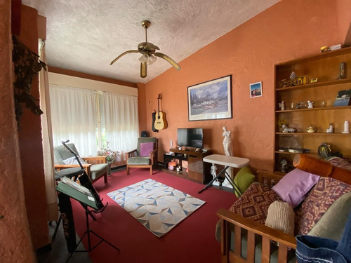 Venta. Pinar Sur. Casa 2 Dormitorios. 2 Baños. Hermoso Jardín. Sobre Asfaltada