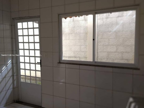 Imagem 6 de 11 de Casa Para Venda Em Queimados, Vila Central, 2 Dormitórios, 1 Banheiro, 1 Vaga - 08979676_2-1233581