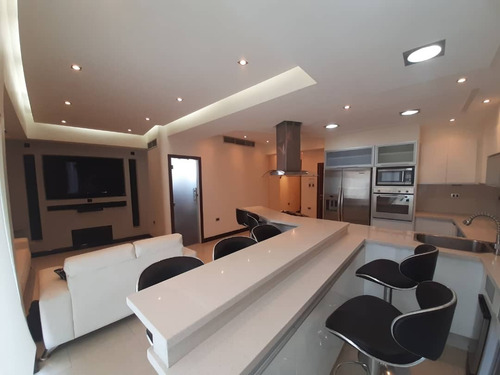 Imagen 11 de 28 de Imponente Apartamento De Lujo Urb La Trigaleña Jc-lp