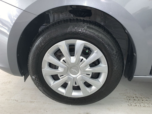Imagen 9 de 15 de Chevrolet Aveo 2020 1.5 Ls Mt