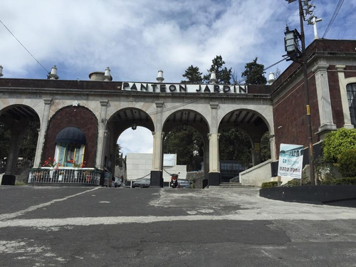 2 Fosas Juntas (incluye Pasillo) Panteón Jardín De México