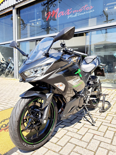 Kawasaki Ninja 400