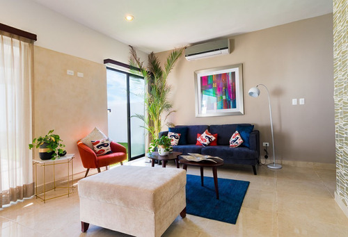 Casa En Venta Con Recamara En Planta Baja En Dzityá, Mérida