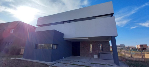 Imagen 3 de 15 de Casa En Venta El Canton