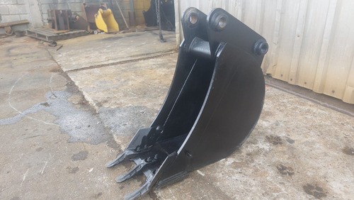 Concha Para Retroescavadeira Randon De 40cm