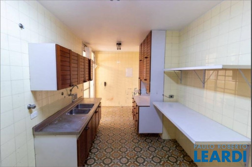 Imagem 10 de 15 de Apartamento - Campo Belo - Sp - 642715