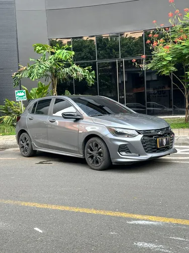 Chevrolet Onix 1.0T Rs Mt