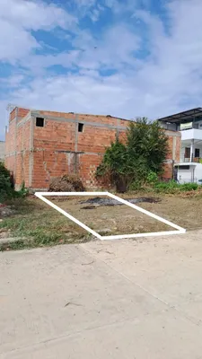 Lote y casalote en venta