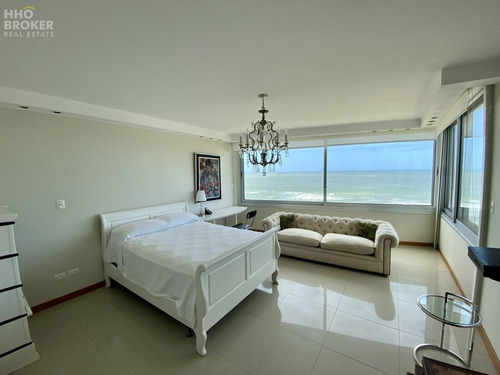 Imagen 10 de 30 de Tiburón 3. Playa Brava. Punta Del Este. Frente Al Mar. - Punta Del Este Brava