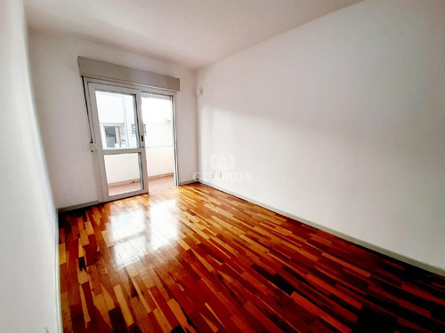 Imagem 2 de 22 de Exclusividade Guarida Jk Com 35m² , Com Vaga De Garagem Coberta A 1 Quadra Do Iguatemi - 11173