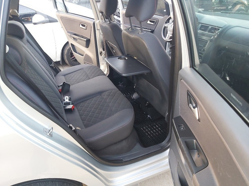 Volkswagen Suran 1.6 Imotion Highline 2014