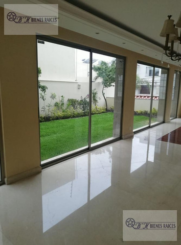 Imagen 2 de 19 de Casa En Venta - Lomas De Tecamachalco