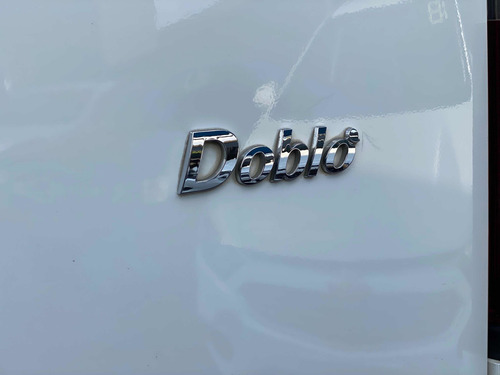 Imagem 14 de 15 de Fiat/ Doblo Essence 1.8 7l