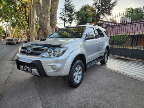 Imagen 1 de 7 de Toyota Sw4 2008 3.0 I Srv 4x4 (2009)