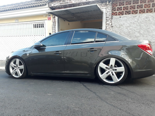 Cruze