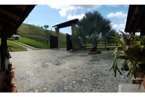 Finca Ganadera Lechera En Cachimbal- Vijes - Valle Del Cauca