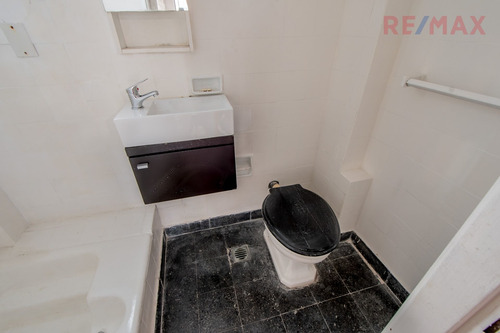 Imagen 10 de 15 de Venta Monoambiente Con Balcon Corrido - Almagro
