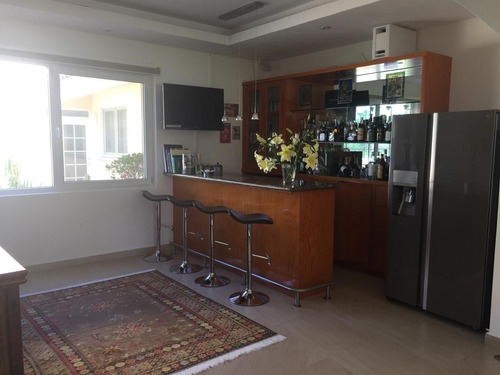 Imagen 3 de 14 de Casa En Venta En Villas Del Mezon, Querétaro