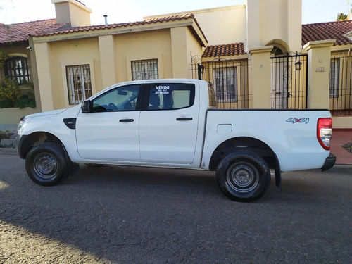 Imagen 10 de 12 de Ford Ranger (l12) 2.2 Tdi C/d 4x4 Xl Safety 2013