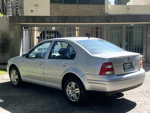 Volkswagen Jetta 2.5 Trendline At