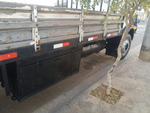 Imagem 3 de 6 de Mercedes Benz 1318 Ano 88