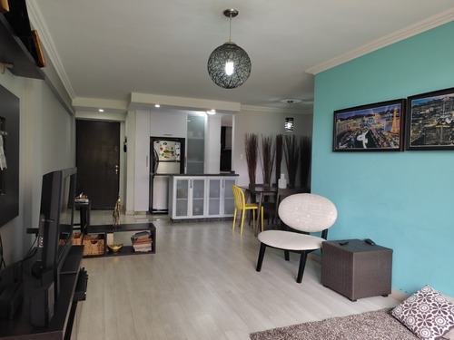 Imagen 3 de 11 de Rfc Apartamento En Venta En La Urbina Remodelado Y Amoblado Listo Para Mudarte Mls #22-18460 Isabel Fragozo Rent A House