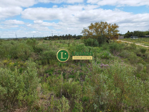 Terreno En Venta En Santa Lucía!