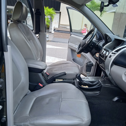Mitsubishi Montero Sport 3.0