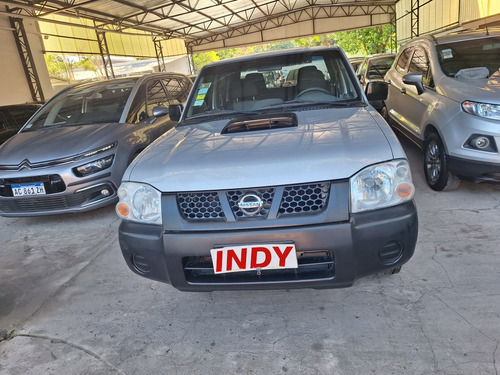 Nissan NP300 2.5 Cabina Doble 133cv 4x2