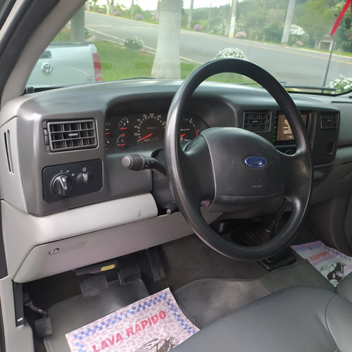 Imagem 7 de 9 de Ford F250