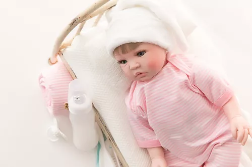 Bebê Boneca Reborn Original 100% Silicone Dormir + Coelha