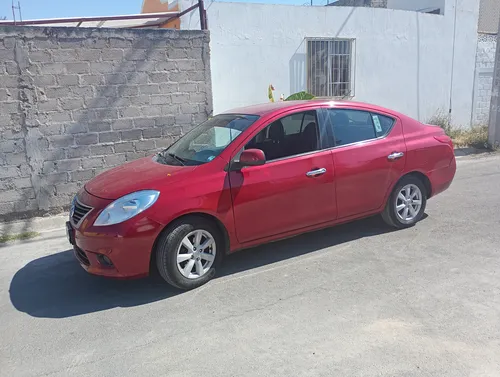 Nissan Versa 1.6 Advance At