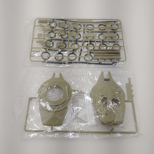 Kit Academy Tanque Idf Merkava Ii Mbt With Kmt 4 1/35 - 1359 (Usado)